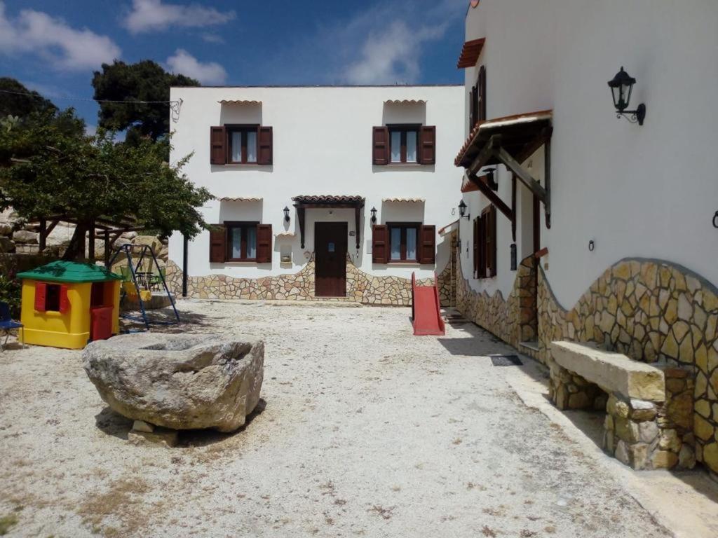 Bed and Breakfast U Puzzo Ranne Buseto Palizzolo Zewnętrze zdjęcie